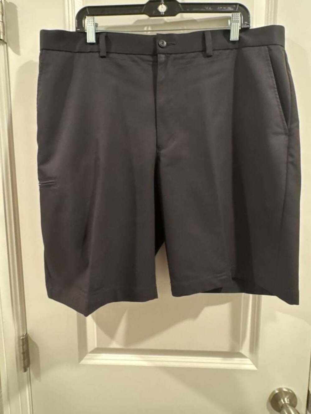 SLAM Men's Performance Golf Tech Shorts in black